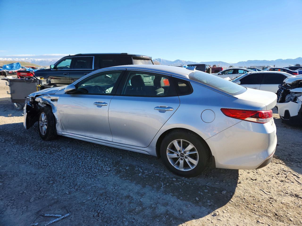 2017 Kia Optima VIN KNAGT4L30H5148566 photo 2