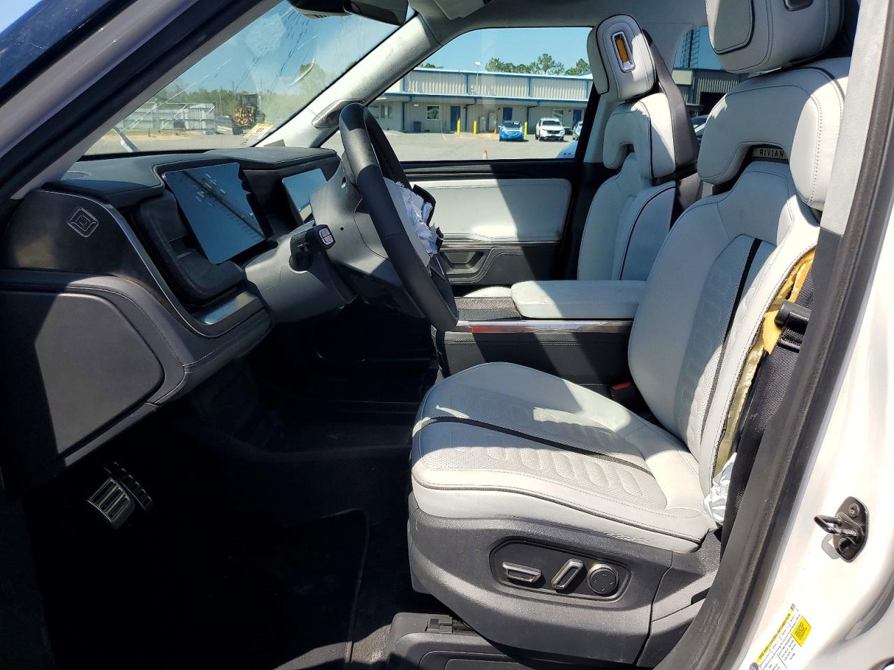 2023 RIVIAN Ris VIN 7PDSGABA8PN016999 photo 7