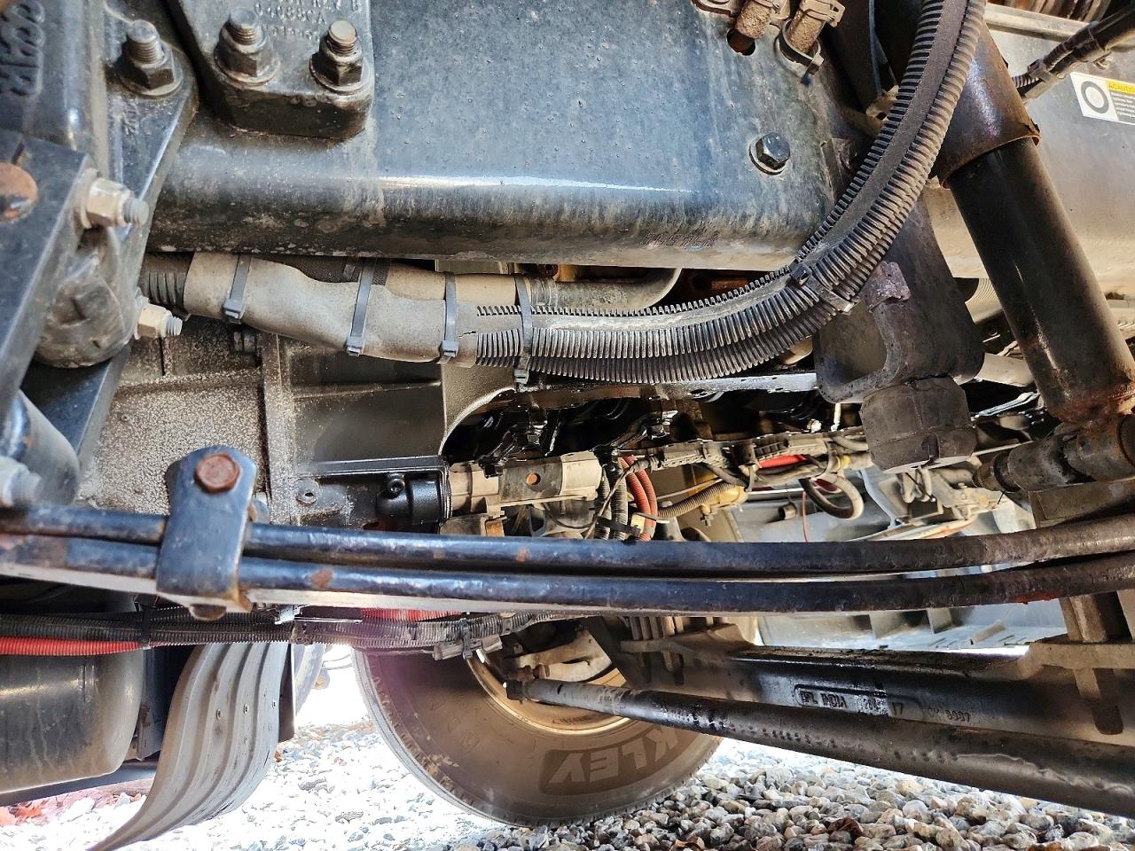 2019 KENWORTH All other VIN 1XKYDP9X4KJ238595 photo 9