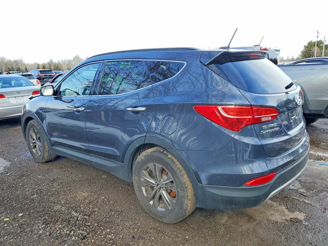 2013 Hyundai Santa fe sport VIN 5XYZU3LB0DG026379 photo 2