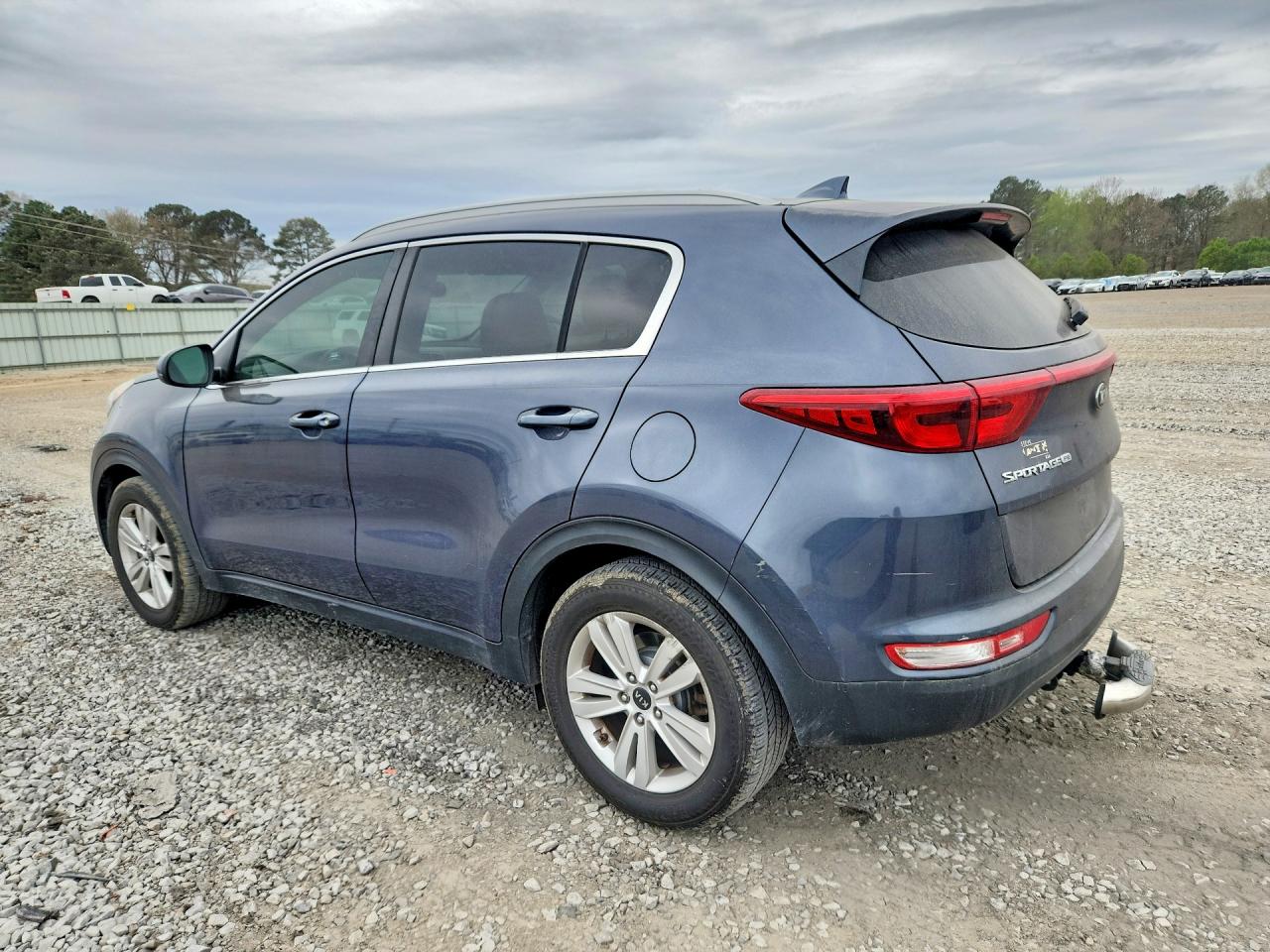 2019 Kia Sportage VIN KNDPM3AC5K7508892 photo 2