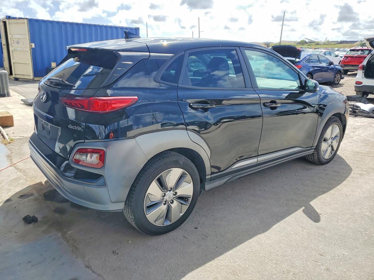 2021 Hyundai Kona electric VIN KM8K53AG3MU126872 photo 3
