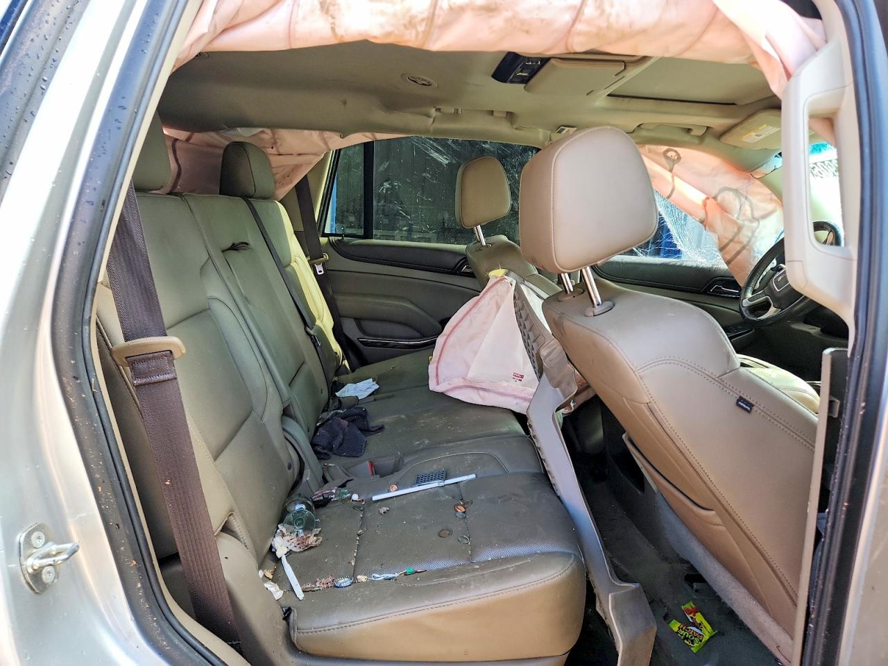 2018 GMC Yukon VIN 1GKS2BKCXJR302466 photo 11