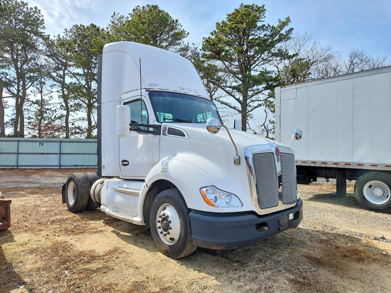 2014 KENWORTH All other VIN 1XKYA48X4EJ403039 photo 1