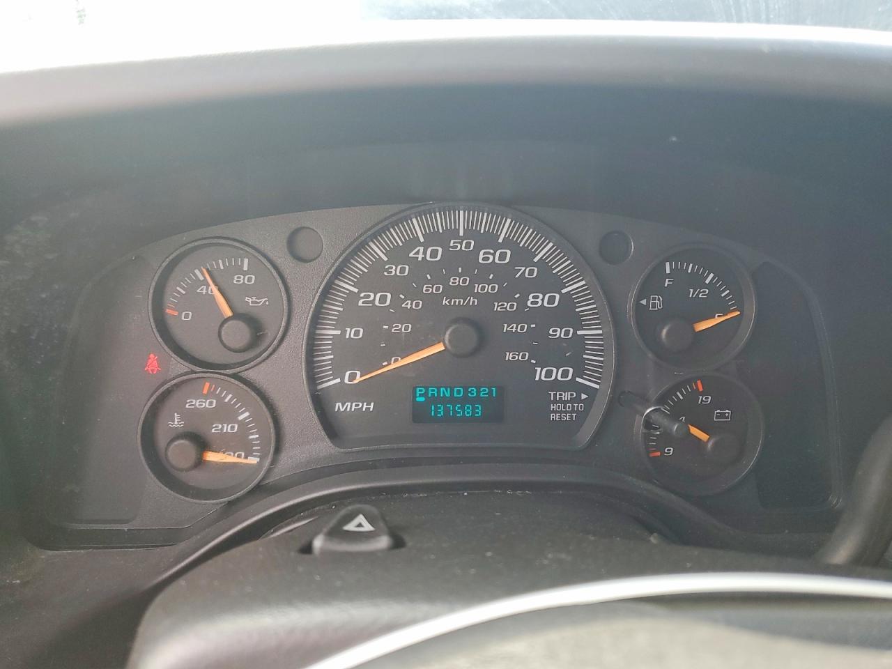2007 Chevrolet Express VIN 1GNFG15Z371180363 photo 9
