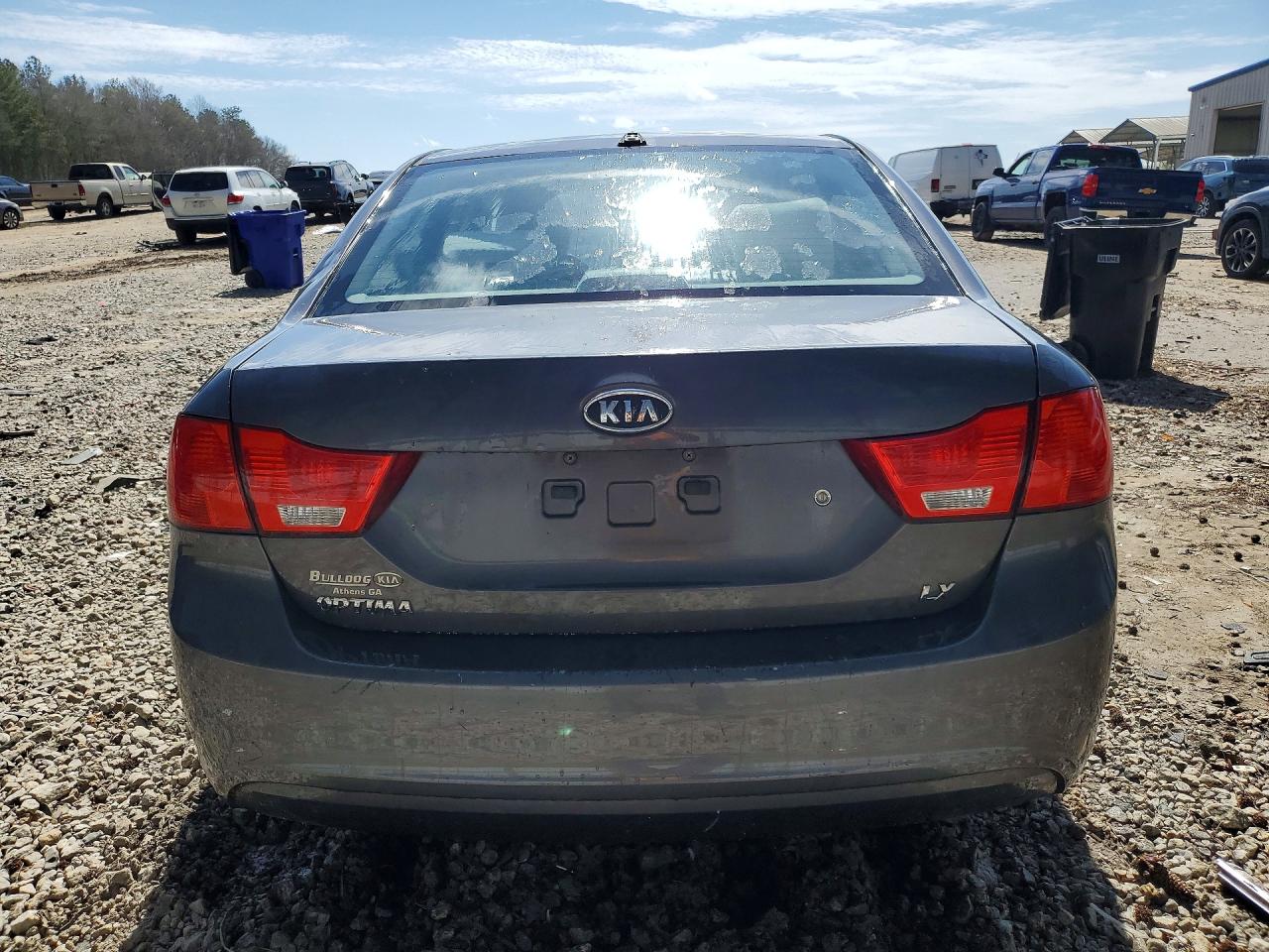 2009 Kia Optima VIN KNAGE228895316449 photo 6