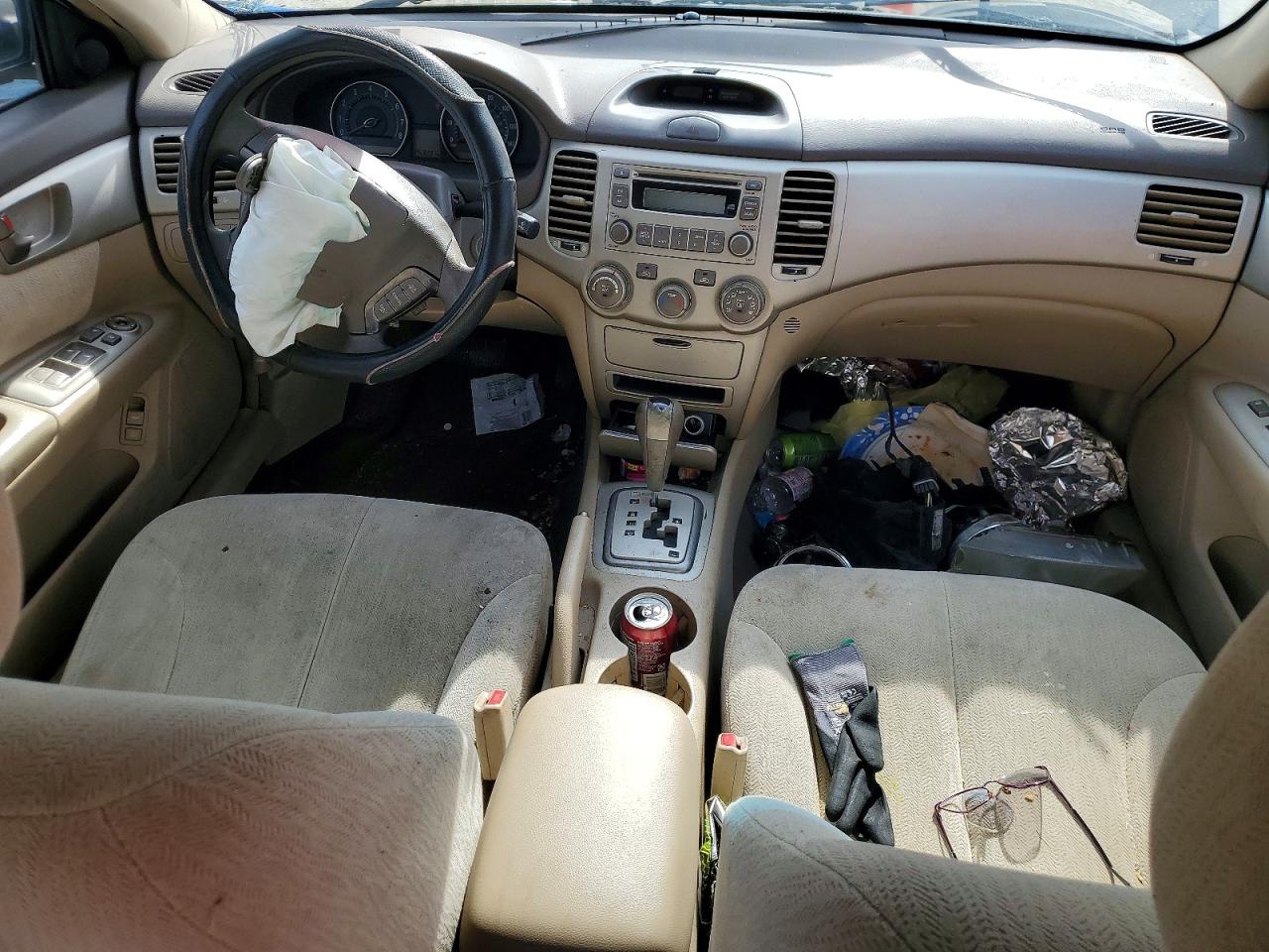2008 Kia Optima VIN KNAGE123485221447 photo 8