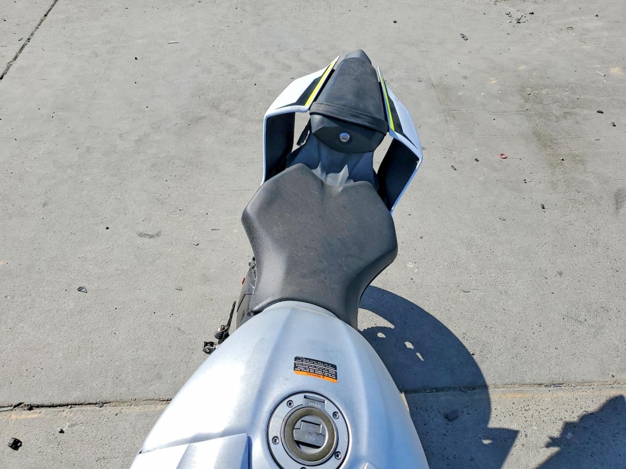 2017 YAMA Yzf600 VIN JYARJ28E0HA000565 photo 5