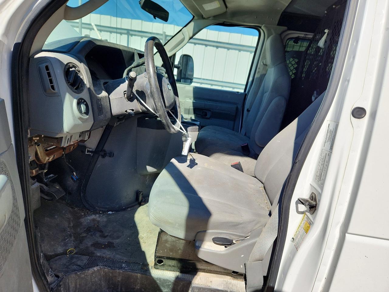 2014 Ford Econoline VIN 1FTNE1EW1EDB06290 photo 7