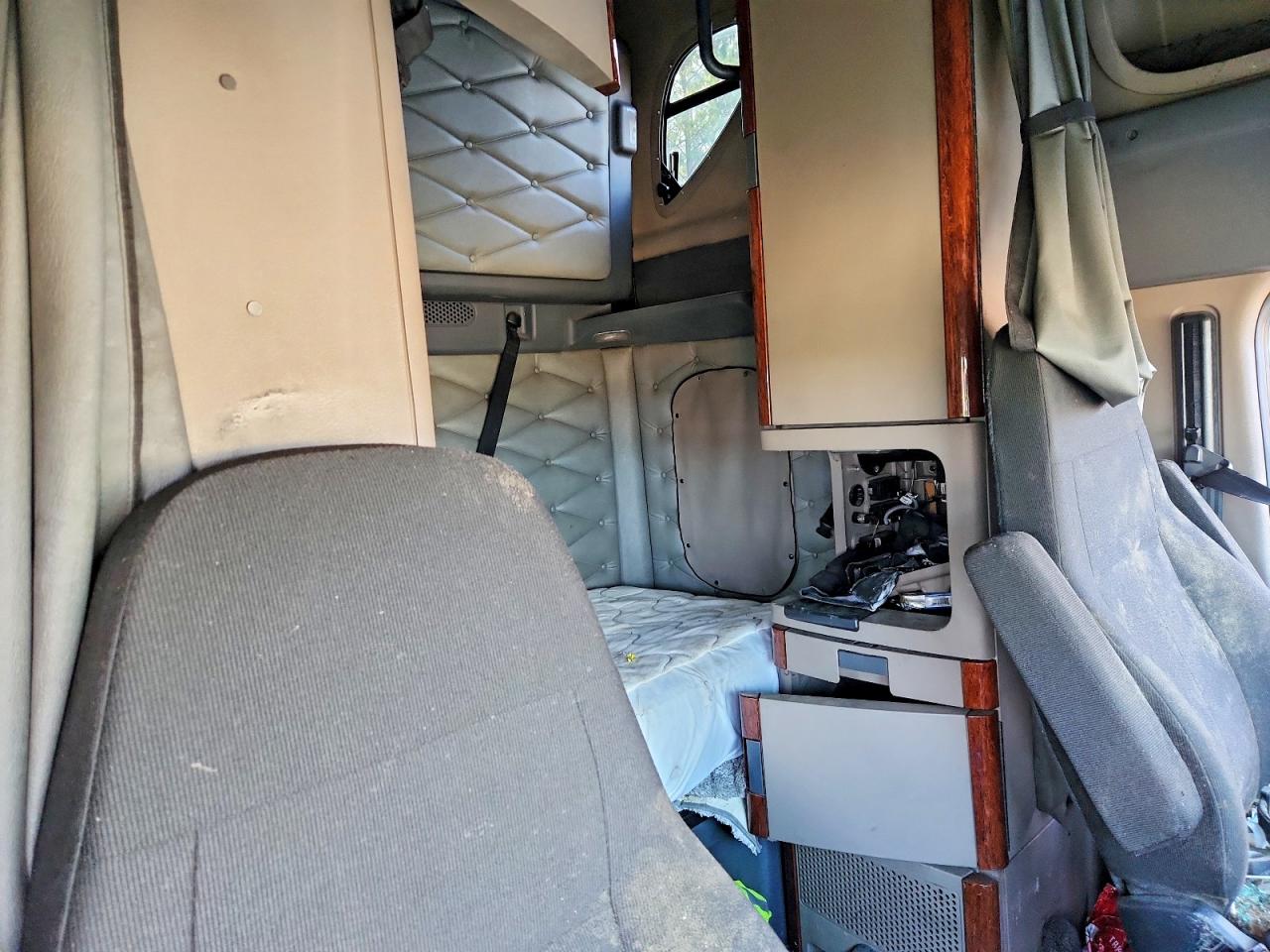 2013 Freightliner All other VIN 1FUJGLDR69LAG4217 photo 6