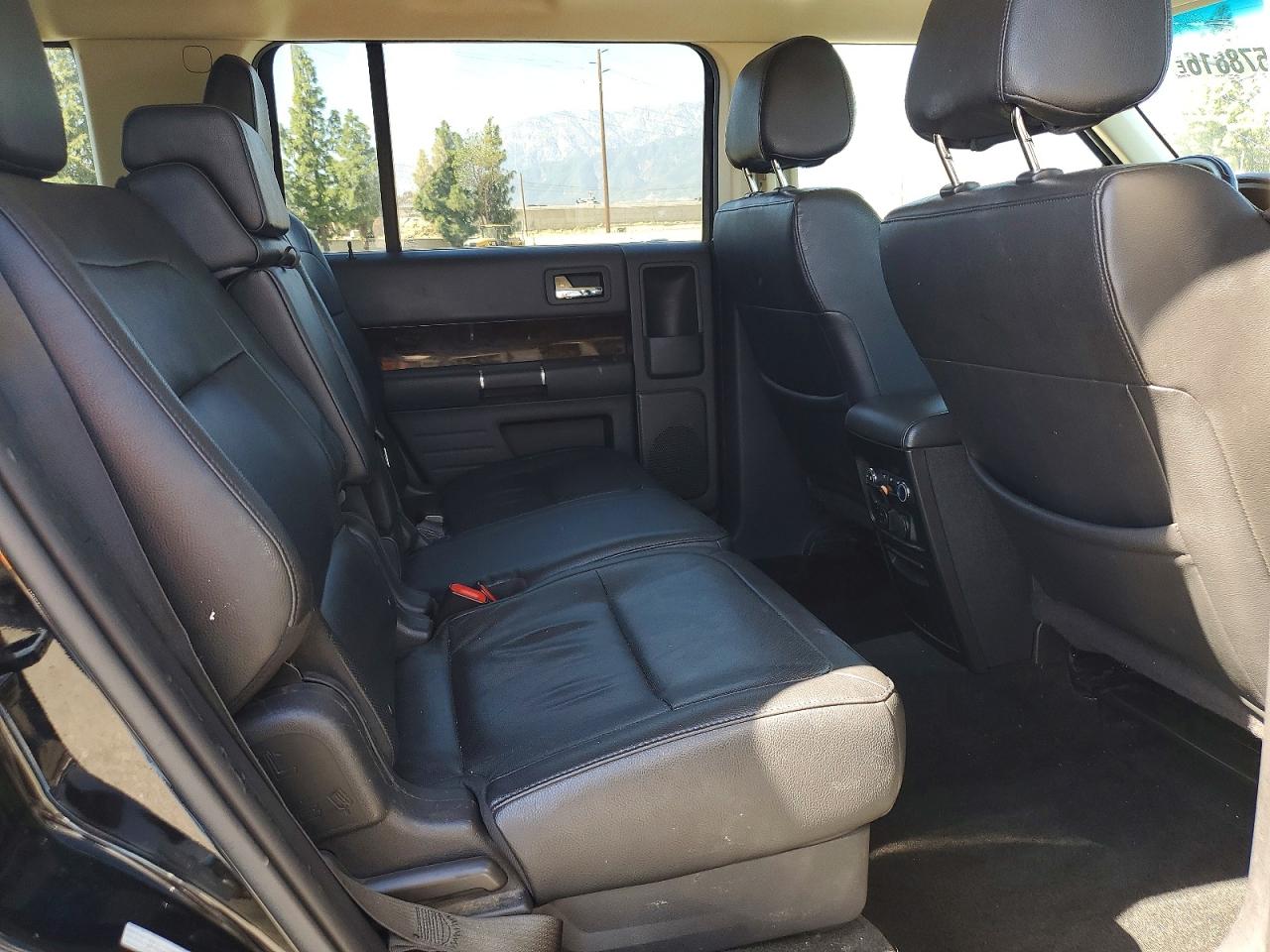 2018 Ford Flex VIN 2FMHK6D83JBA05897 photo 11