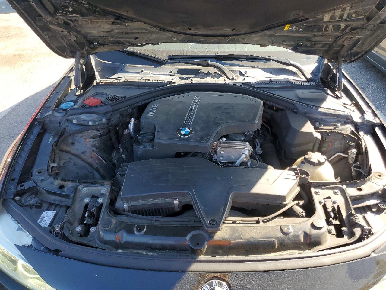 2018 BMW 3 series VIN WBA8E1G57JNU89851 photo 11