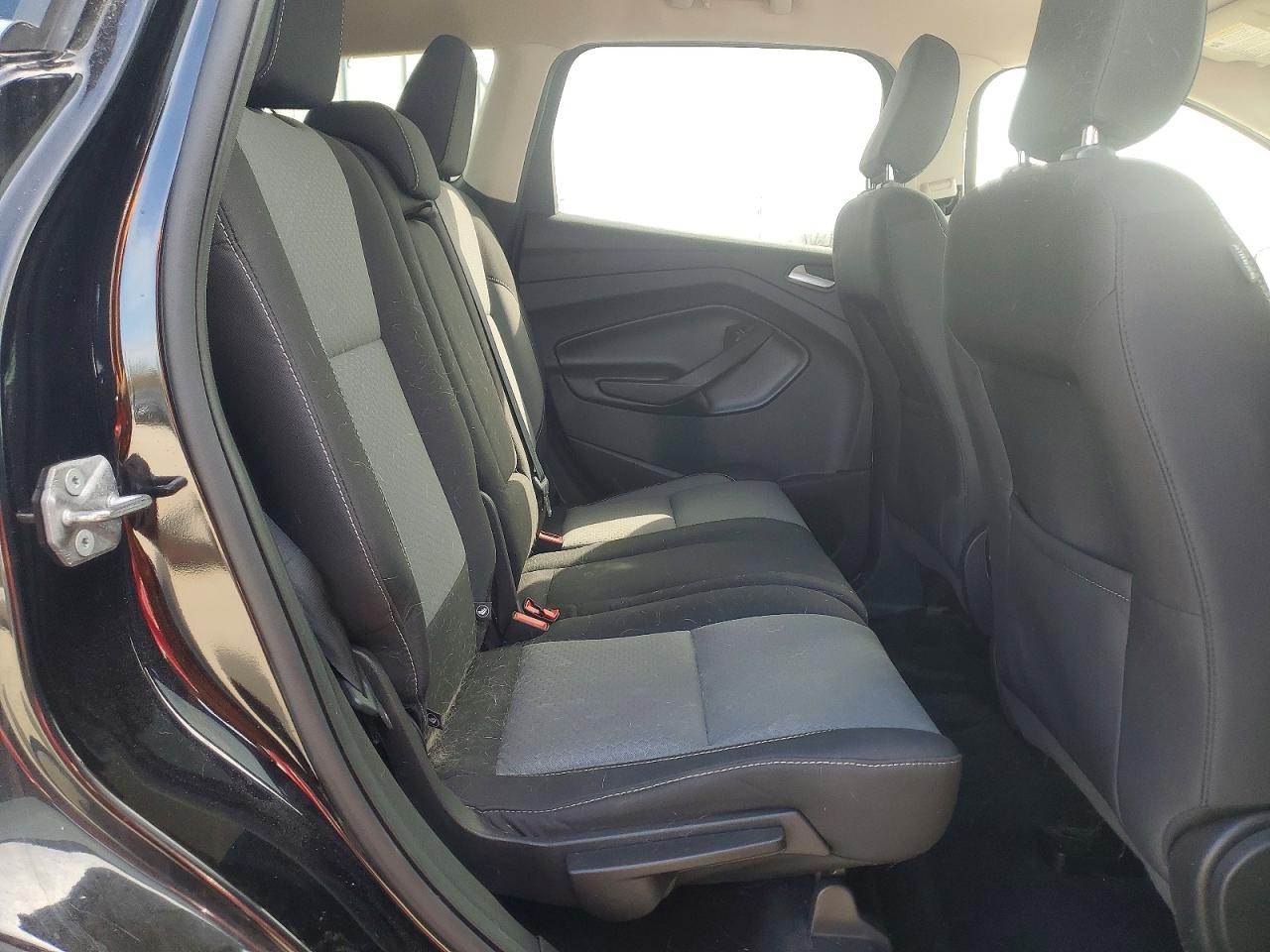 2019 Ford Escape VIN 1FMCU9GD3KUB75980 photo 11