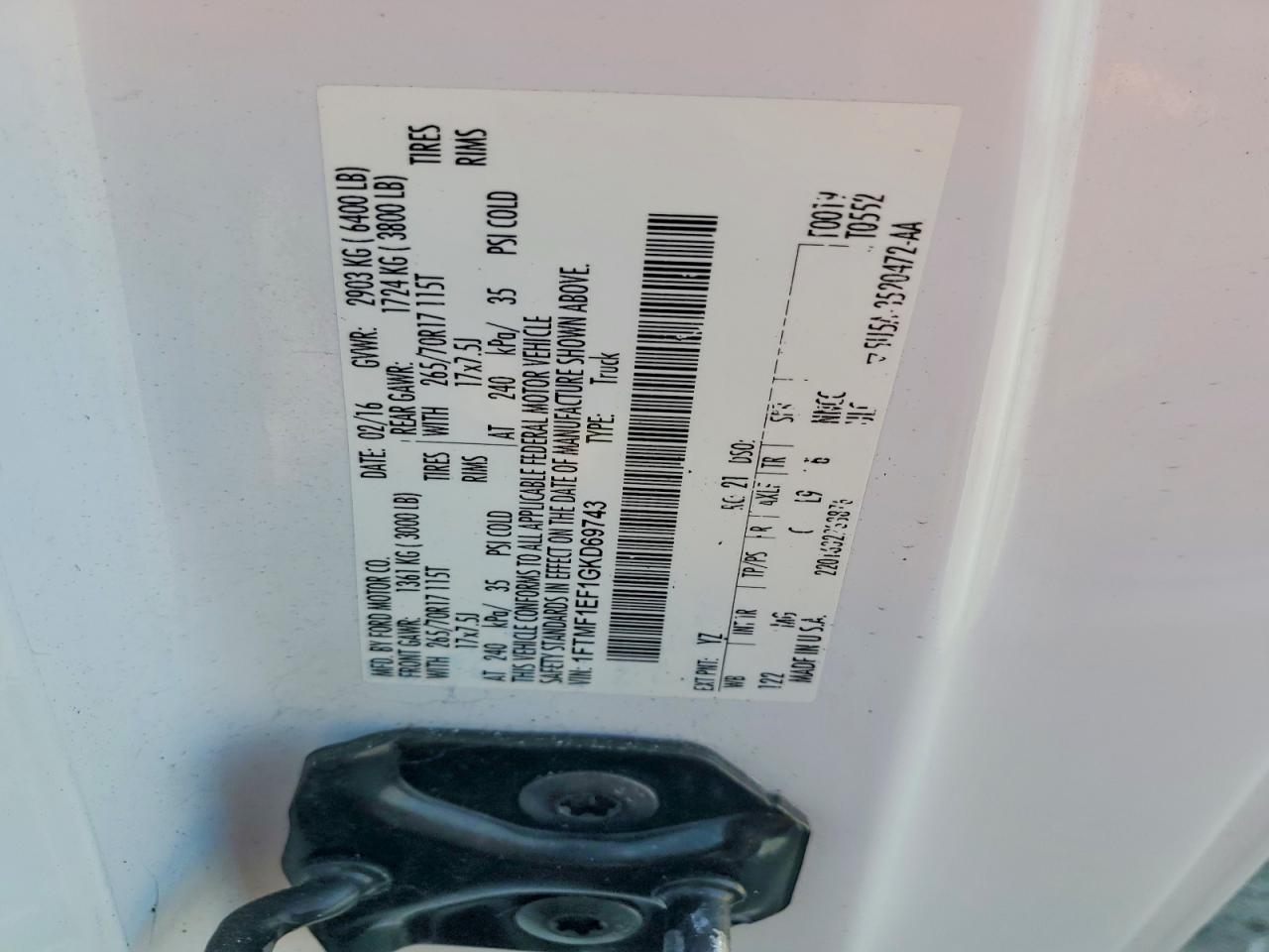 2016 Ford F150 VIN 1FTMF1EF1GKD69743 photo 12