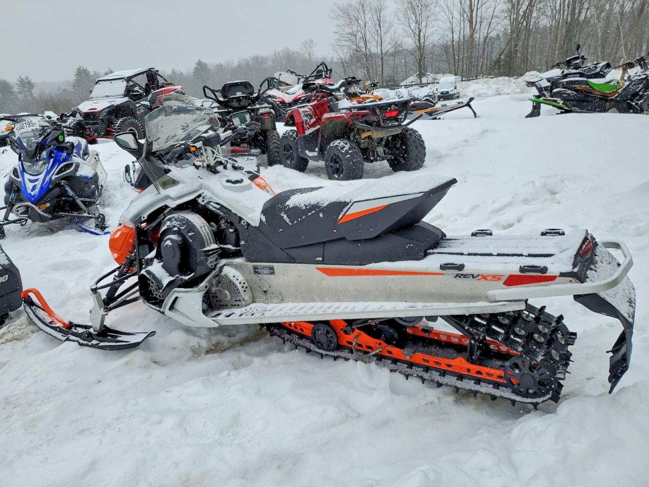 2015 SKIDOO Renegade s VIN 2BPSMCFA6FV000055 photo 3