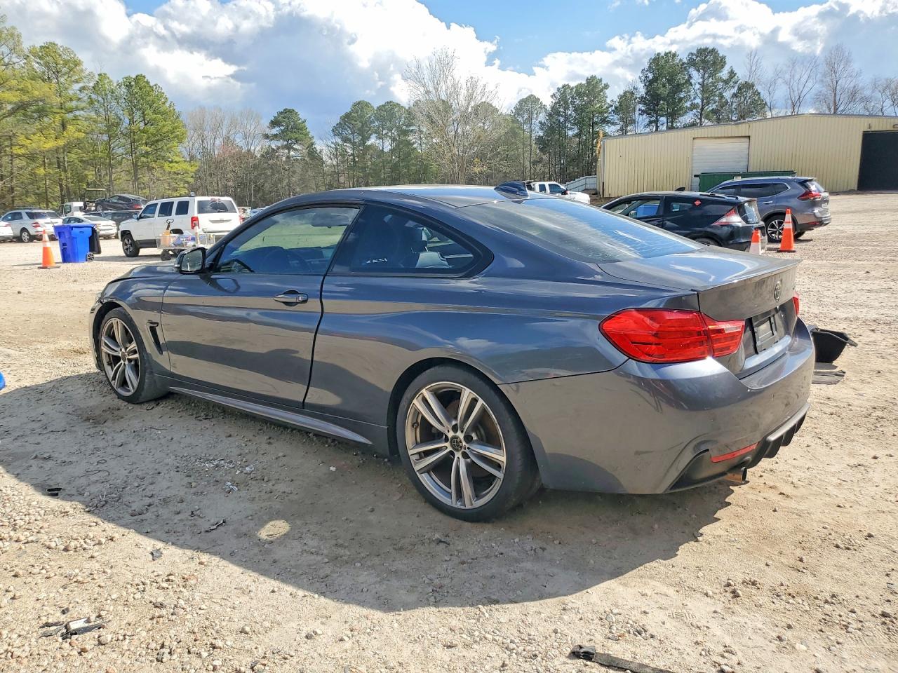 2015 BMW 4 series VIN WBA3R1C50FK195432 photo 2
