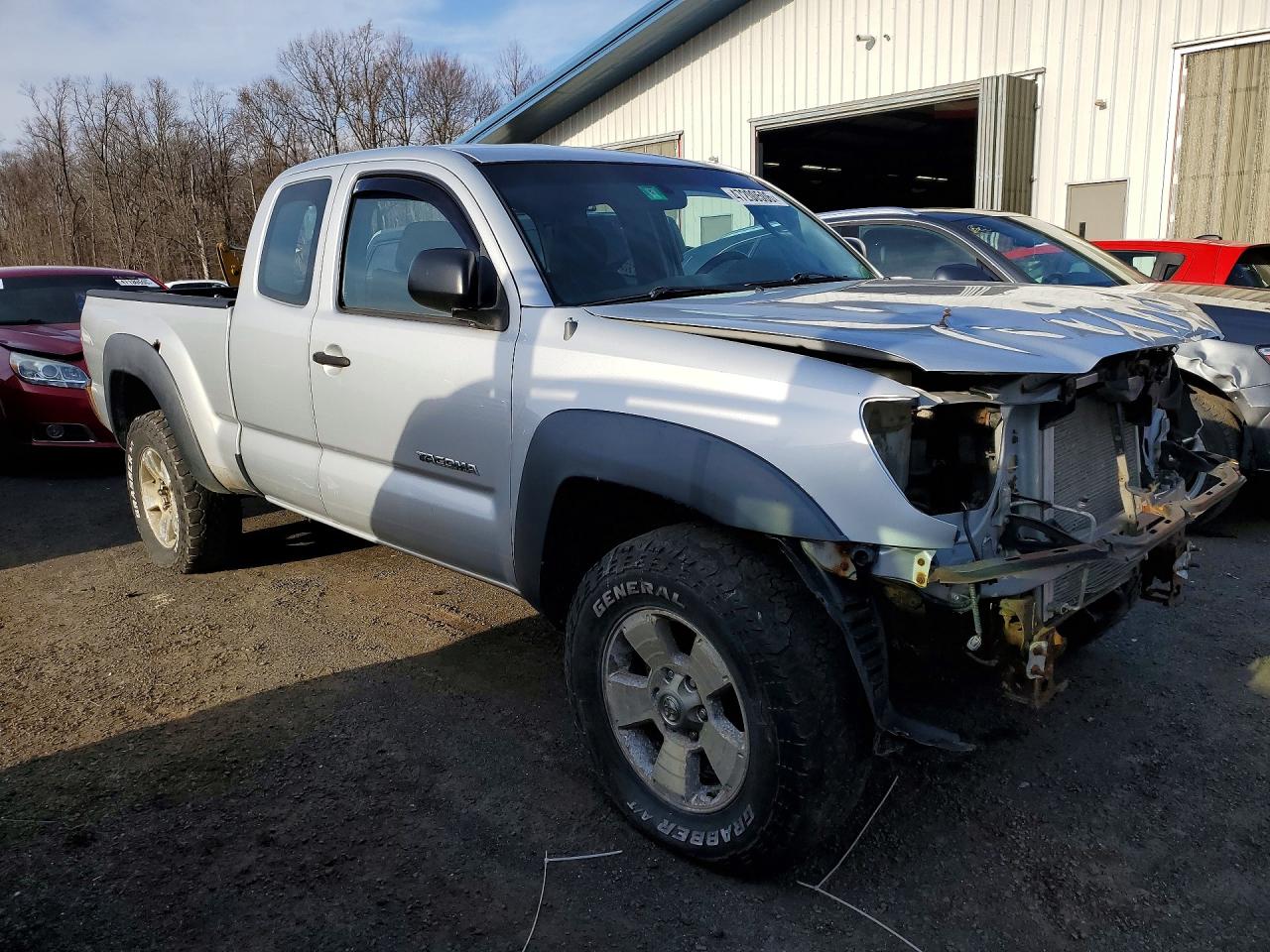 2006 Toyota Tacoma v6 VIN 5TEUU42N26Z265243 photo 4