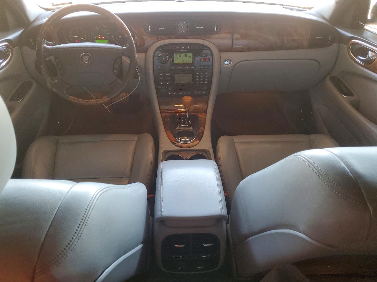 2004 Jaguar Xj8 VIN SAJWA71C04SG25165 photo 8