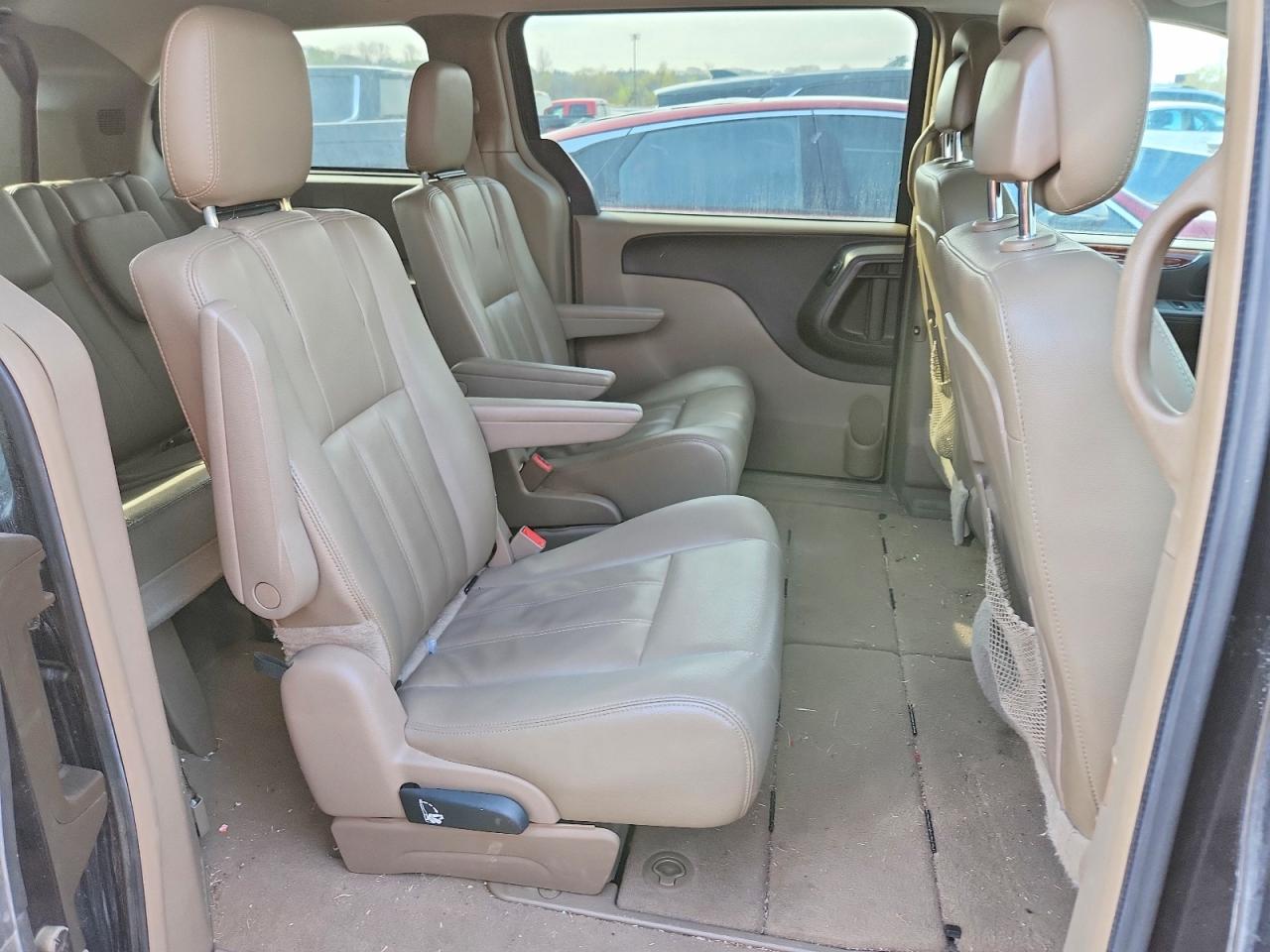 2016 Chrysler Minivan VIN 2C4RC1BG6GR230611 photo 11