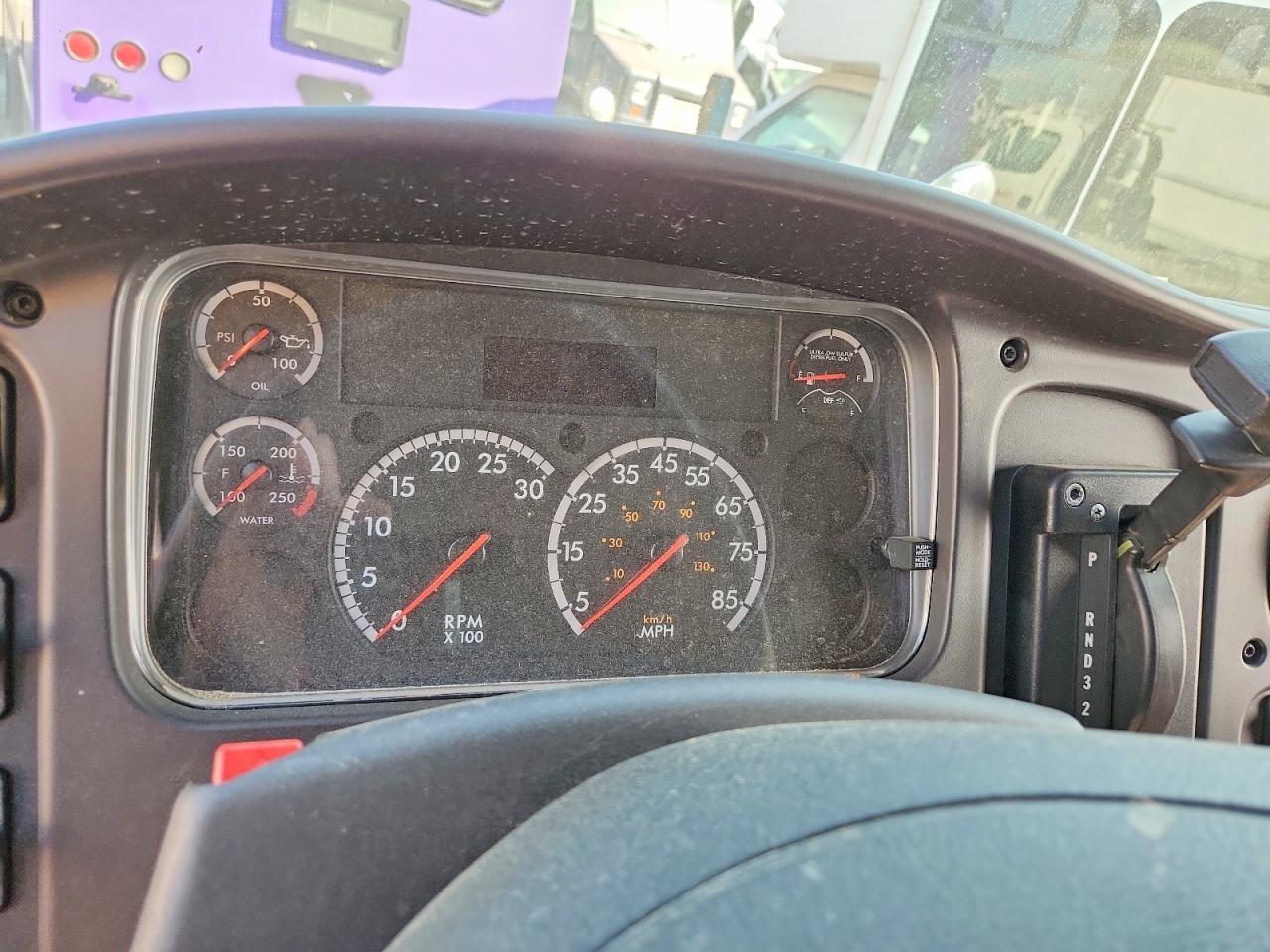 2017 FREIGHTLINER All other VIN 3ALACVDU5HDJC4158 photo 8