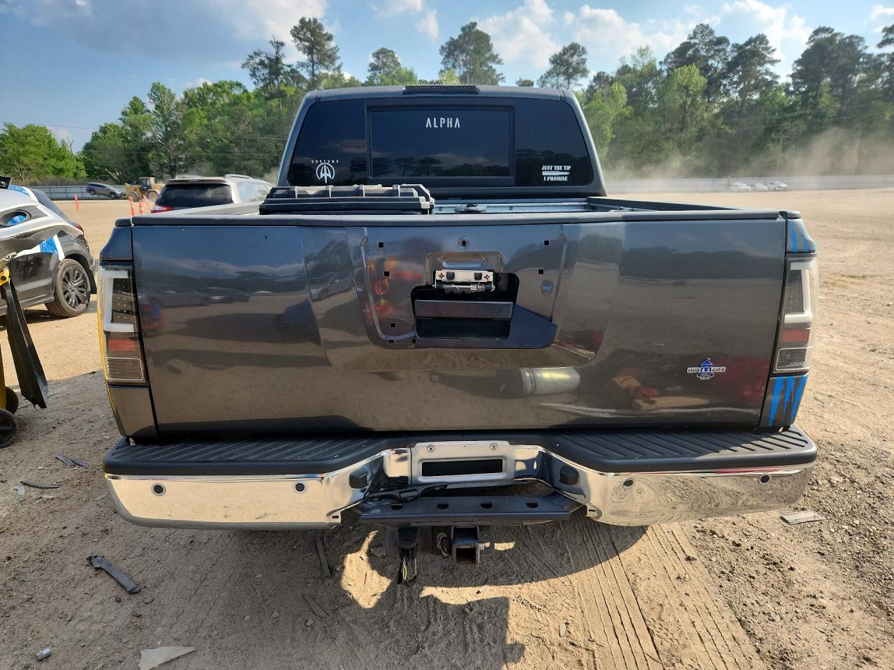 2011 Nissan TITAN VIN 1N6BA0EDXBN320270 photo 6