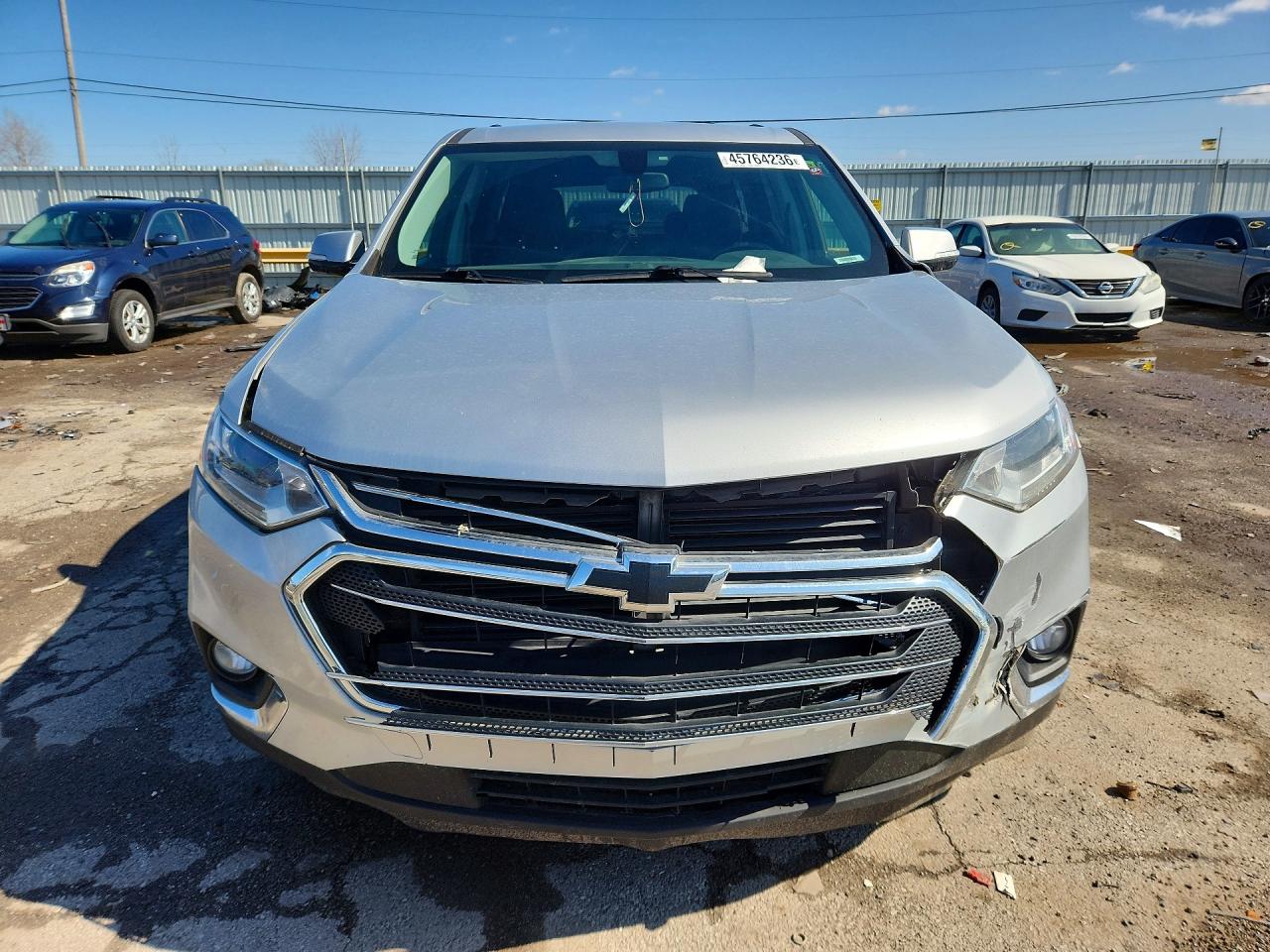 2019 Chev Traverse VIN 1GNEVGKW7KJ264144 photo 5