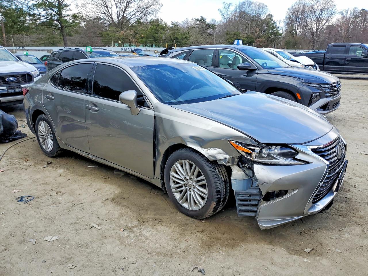 2018 Lexus ES350 VIN 58ABK1GG4JU086925 photo 4