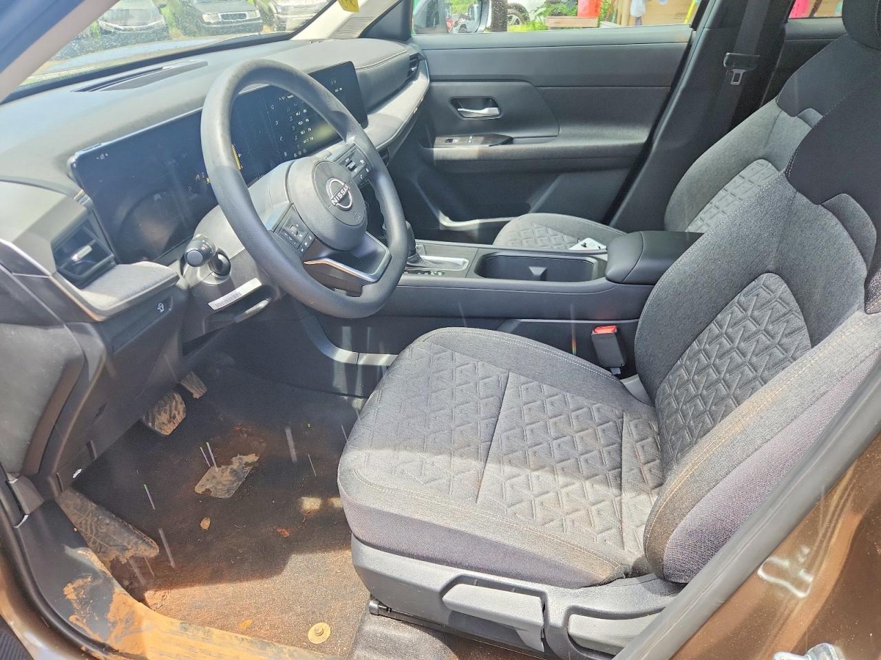 2026 Nissan Kicks VIN 3N8AP6CE2TL364393 photo 7