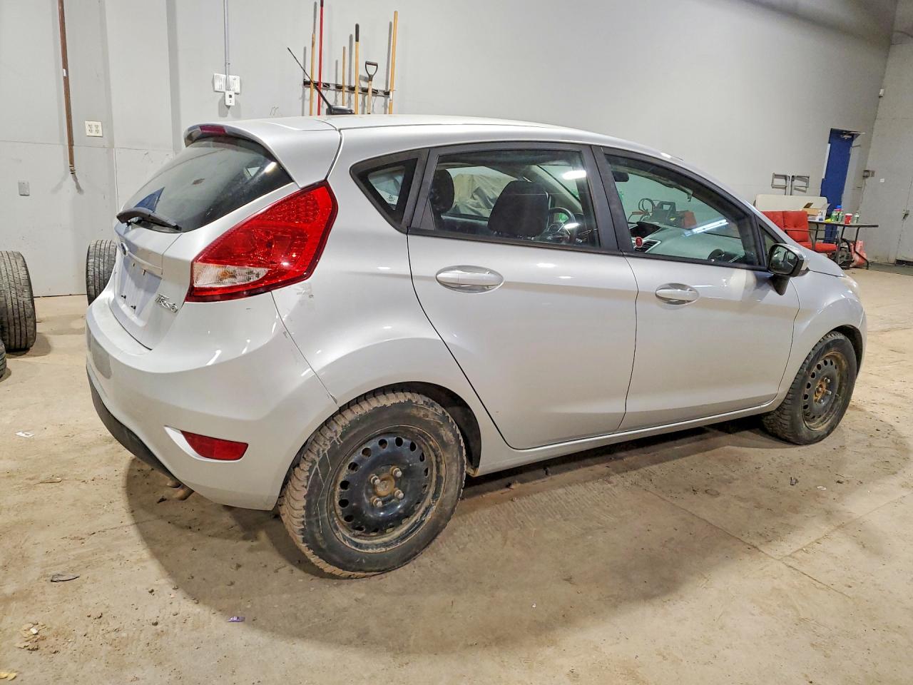 2013 Ford Fiesta VIN 3FADP4EJ7DM135099 photo 3
