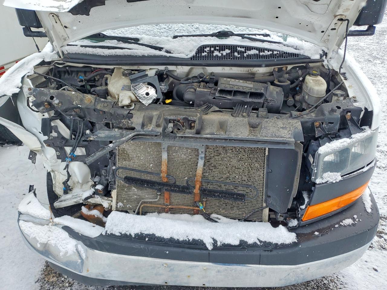 2018 GMC Savana VIN 7GZ07SFG6JN000264 photo 11