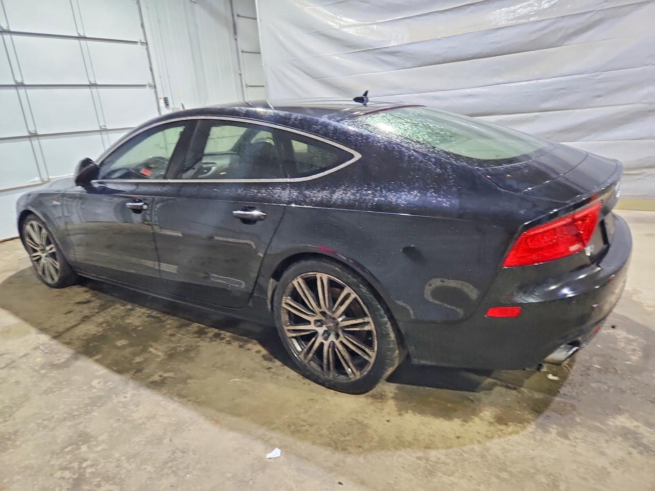 2015 AUDI A7 VIN WAUWGAFC4FN006986 photo 2