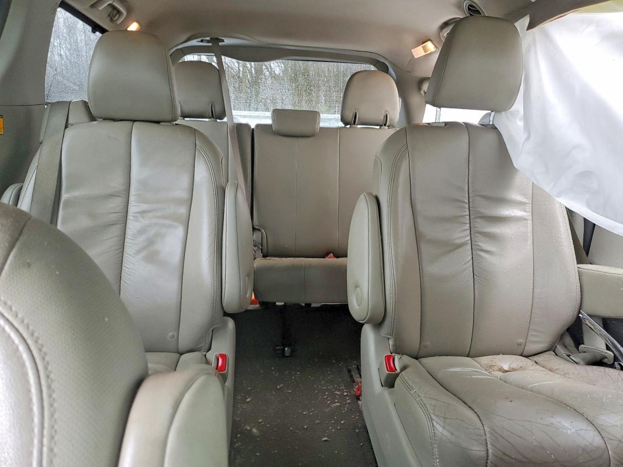 2012 Toyota All models VIN 5TDYK3DC0CS196655 photo 10