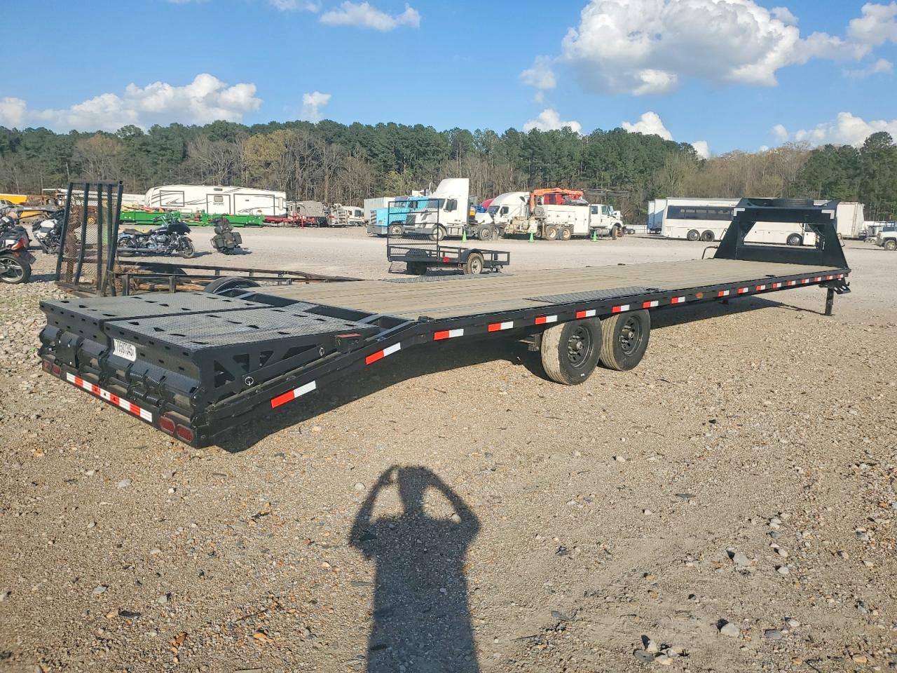 2026 ED 16x84 VIN 3LHGD4025T7001719 photo 4