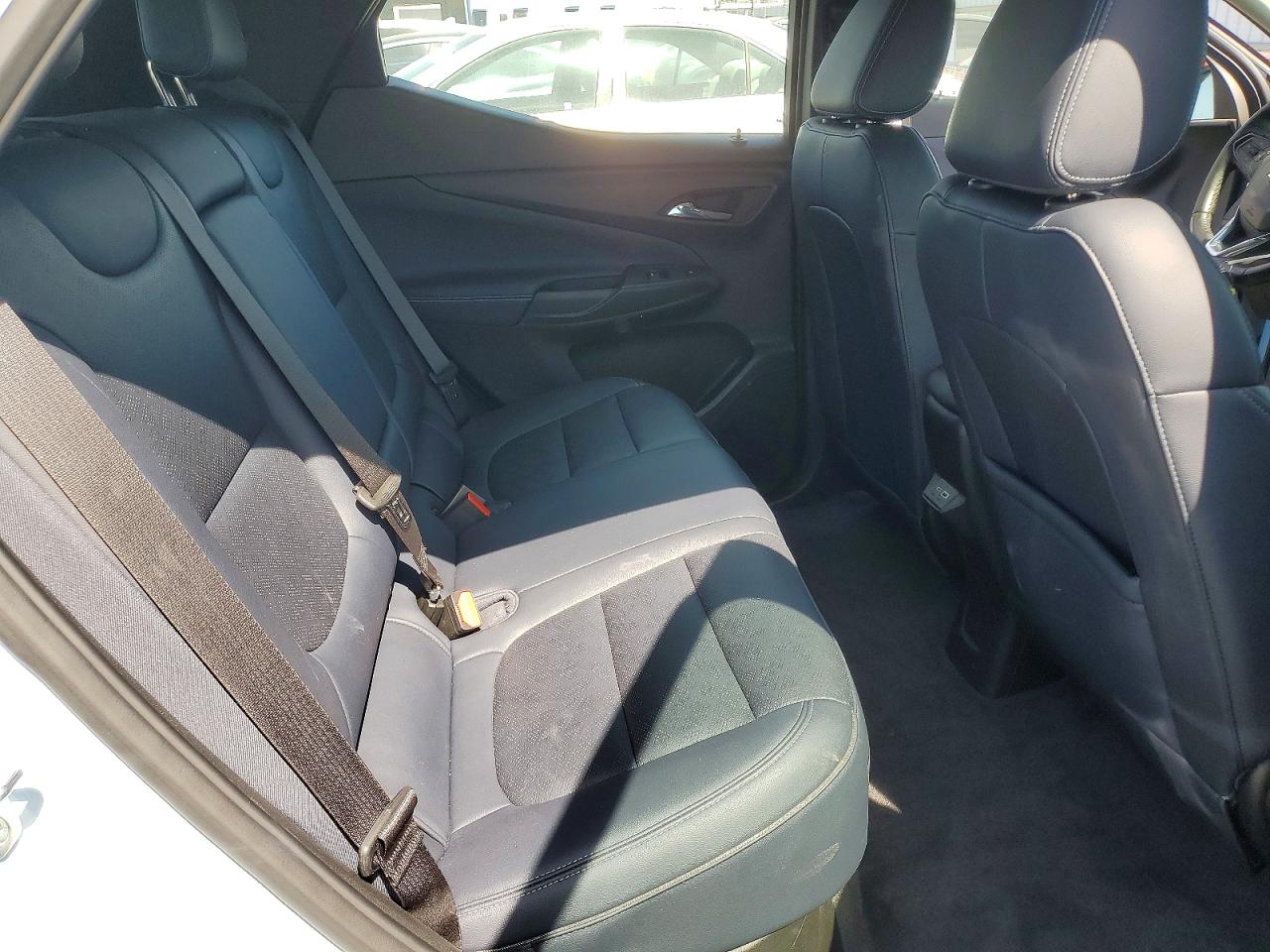 2022 Chevrolet Bolt VIN 1G1FZ6S02N4108953 photo 11