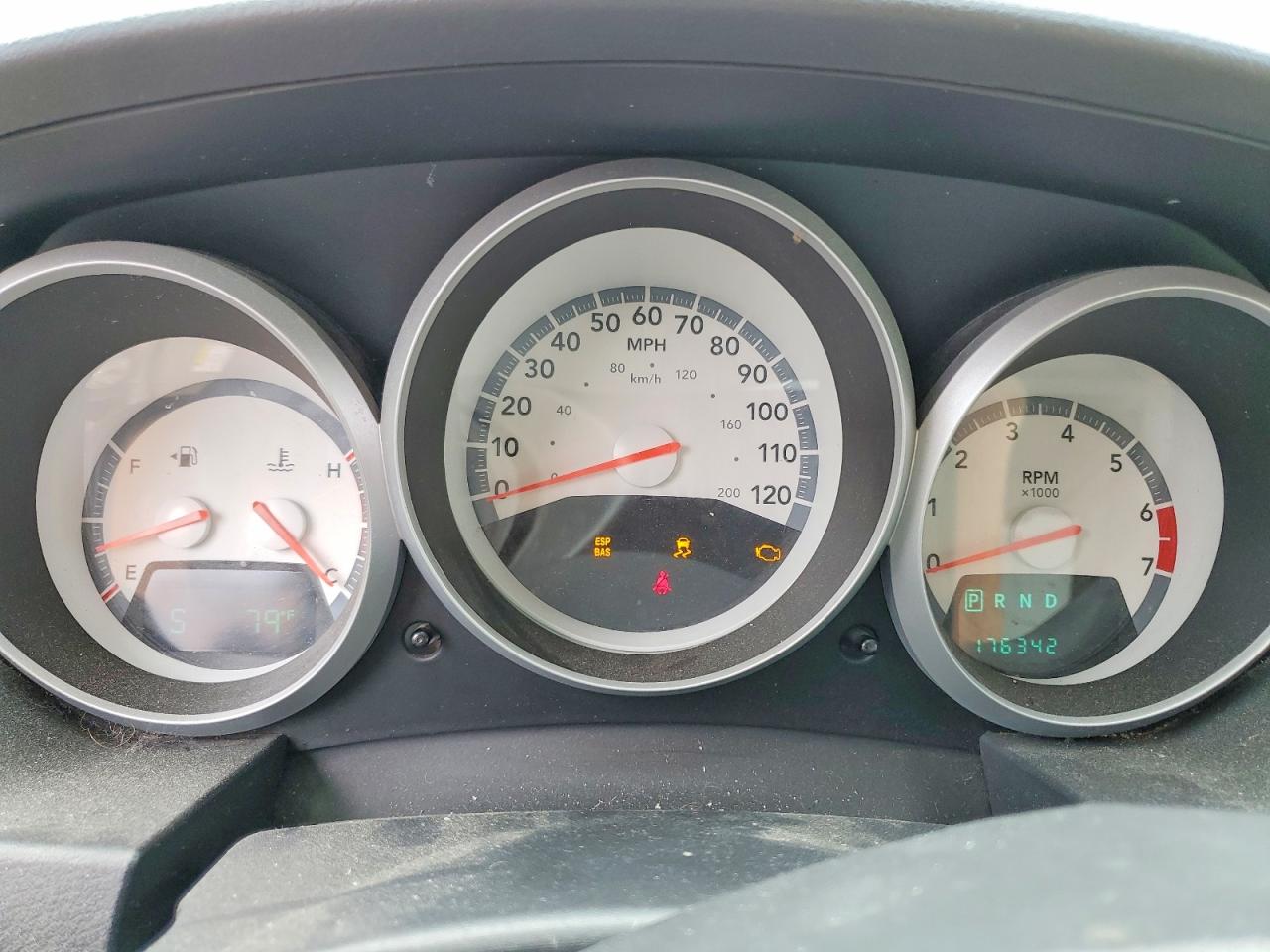 2008 Dodge Caravan VIN 2D8HN54X88R625421 photo 9