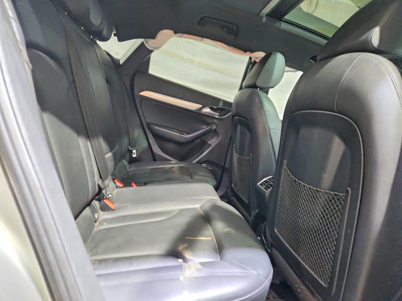 2017 Audi Q3 VIN WA1GCCFS3HR013648 photo 10
