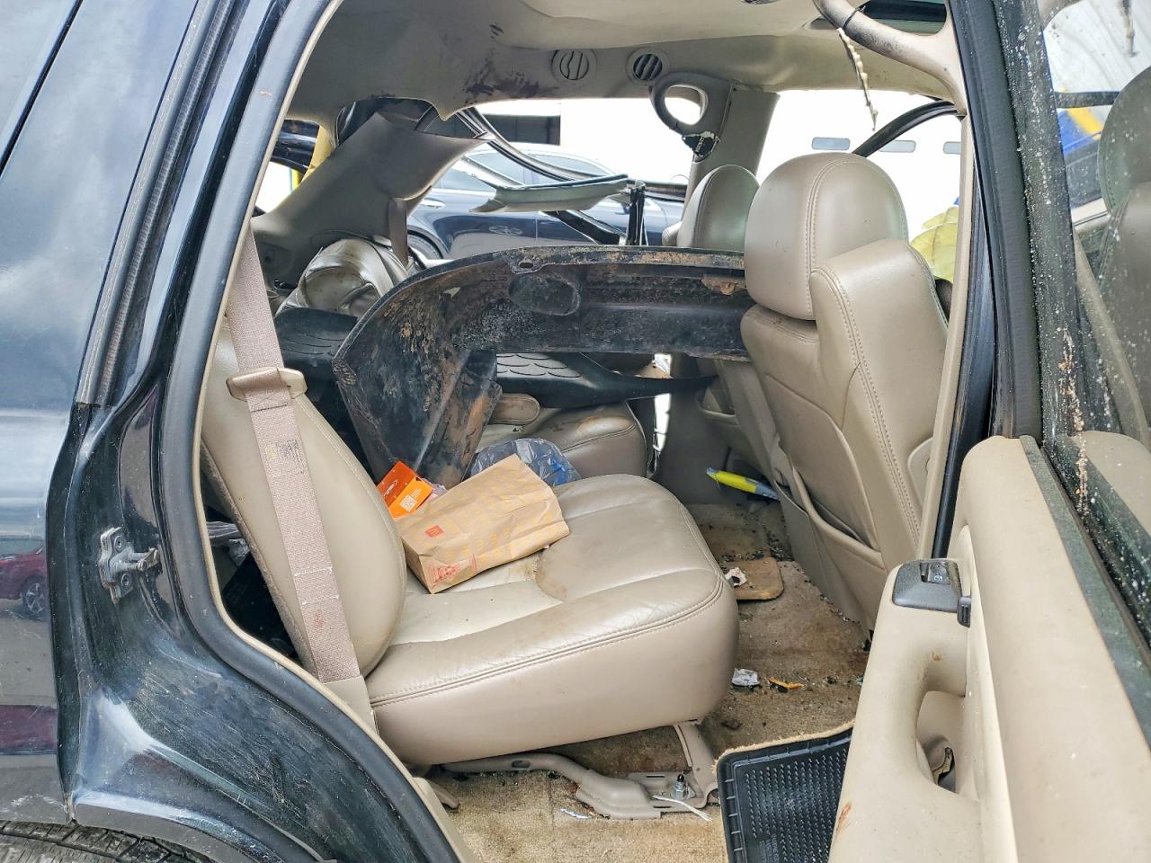 2003 GMC Yukon VIN 1GKEK63U93J289318 photo 11