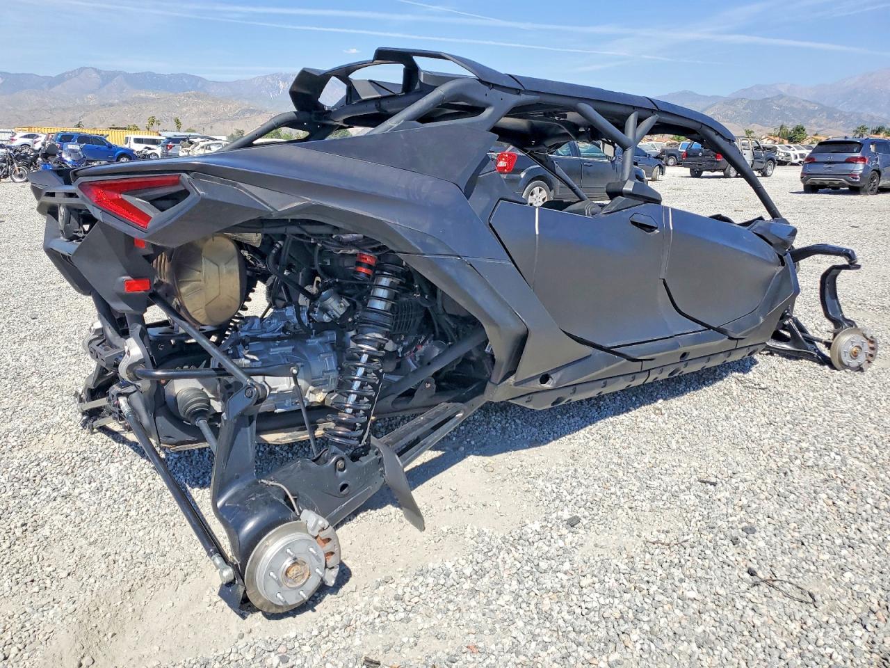 2025 Can-Am All other VIN 3JB8NAU25SE000689 photo 4