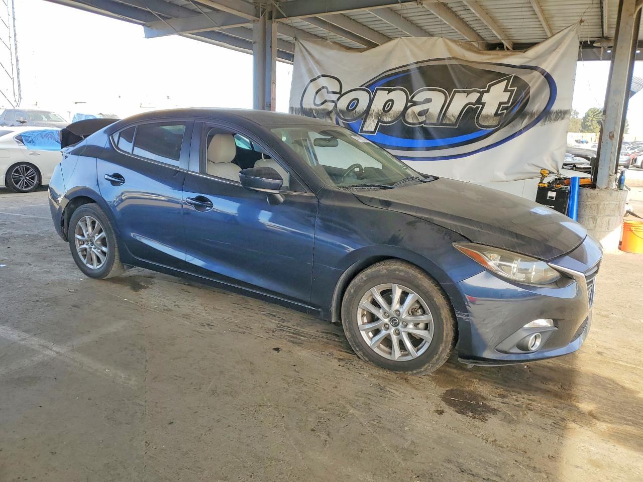 2014 Mazda 3 VIN JM1BM1V78E1126116 photo 4