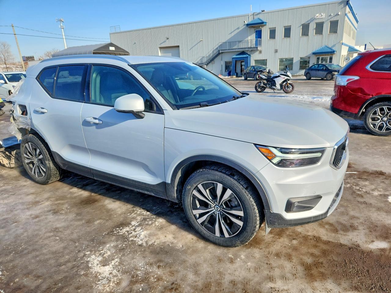 2021 Volvo Xc40 VIN YV4162UK1M2537297 photo 4