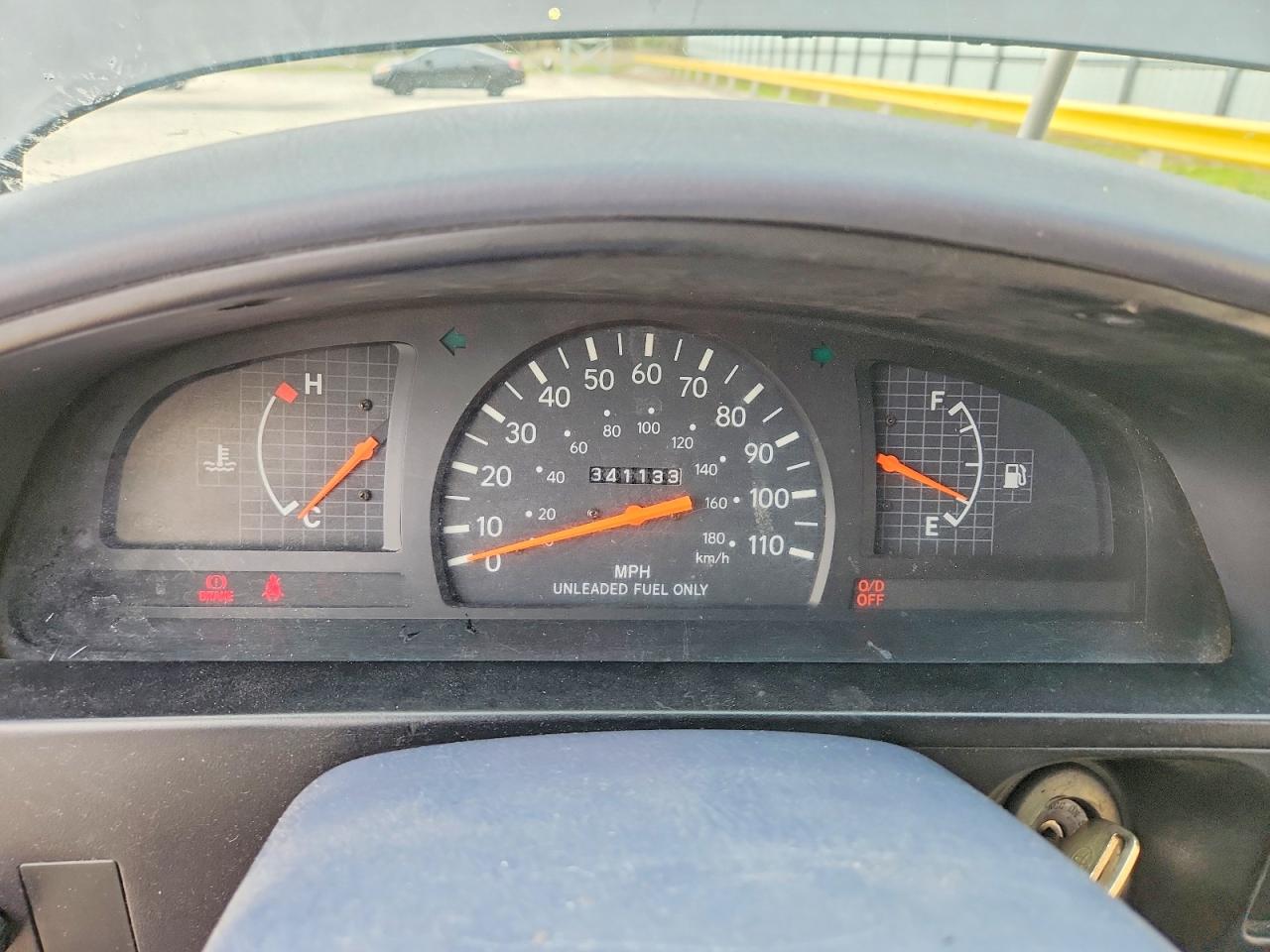 1998 Toyota Tacoma VIN 4TASM92N4WZ172476 photo 9