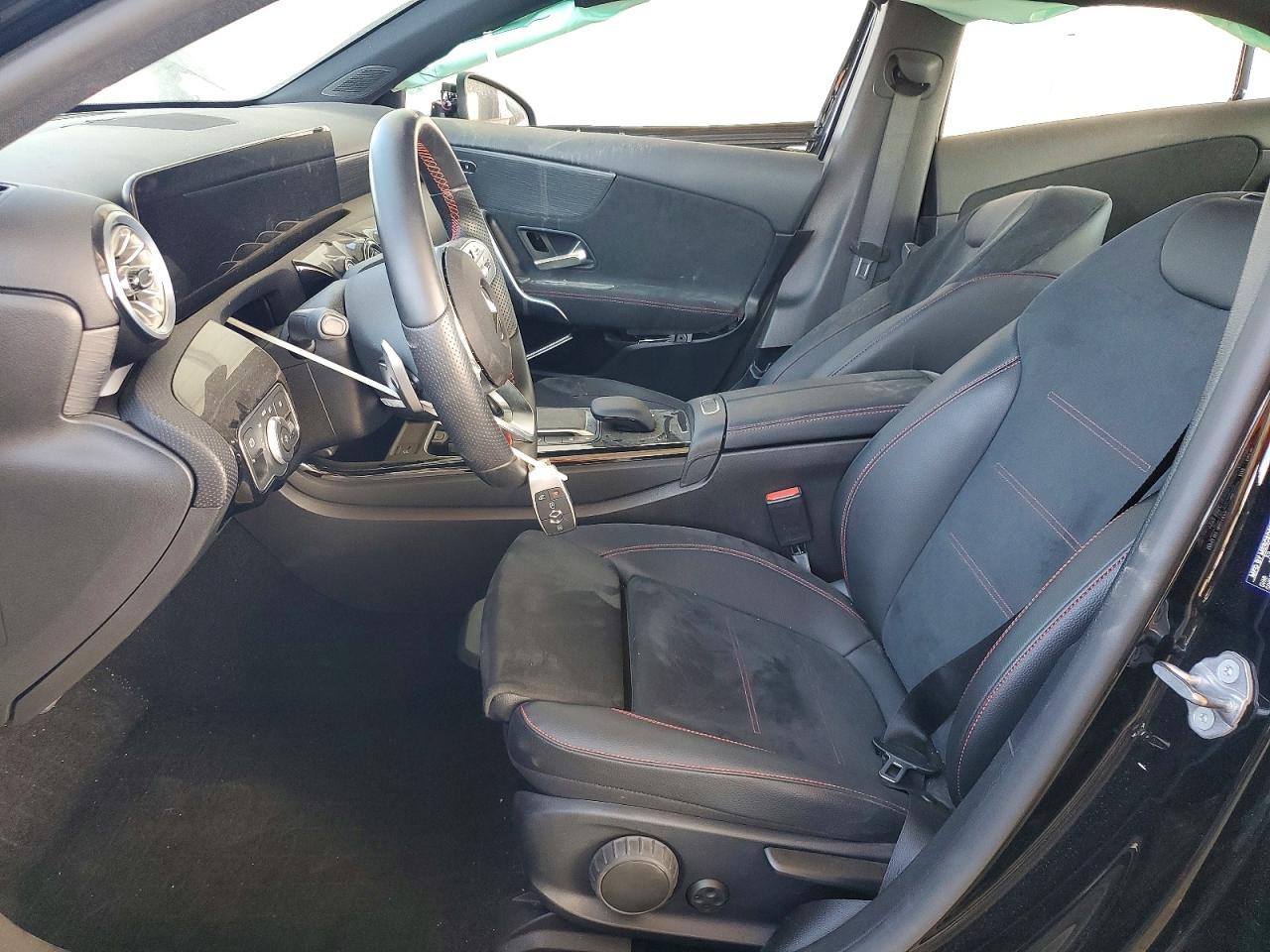 2022 Mercedes-Benz A-class VIN W1K3G4EB3NJ372482 photo 7