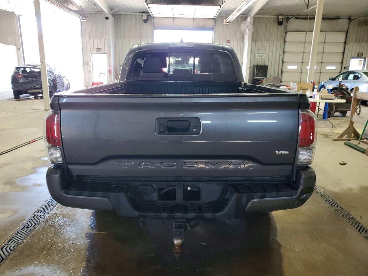 2020 Toyota Tacoma trd VIN 3TMDZ5BN4LM090011 photo 6