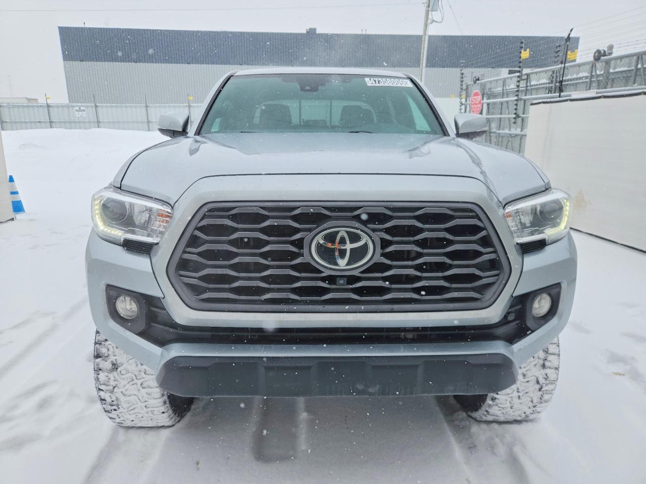 2022 Toyota Tacoma sr VIN 3TYCZ5ANXNT058071 photo 5