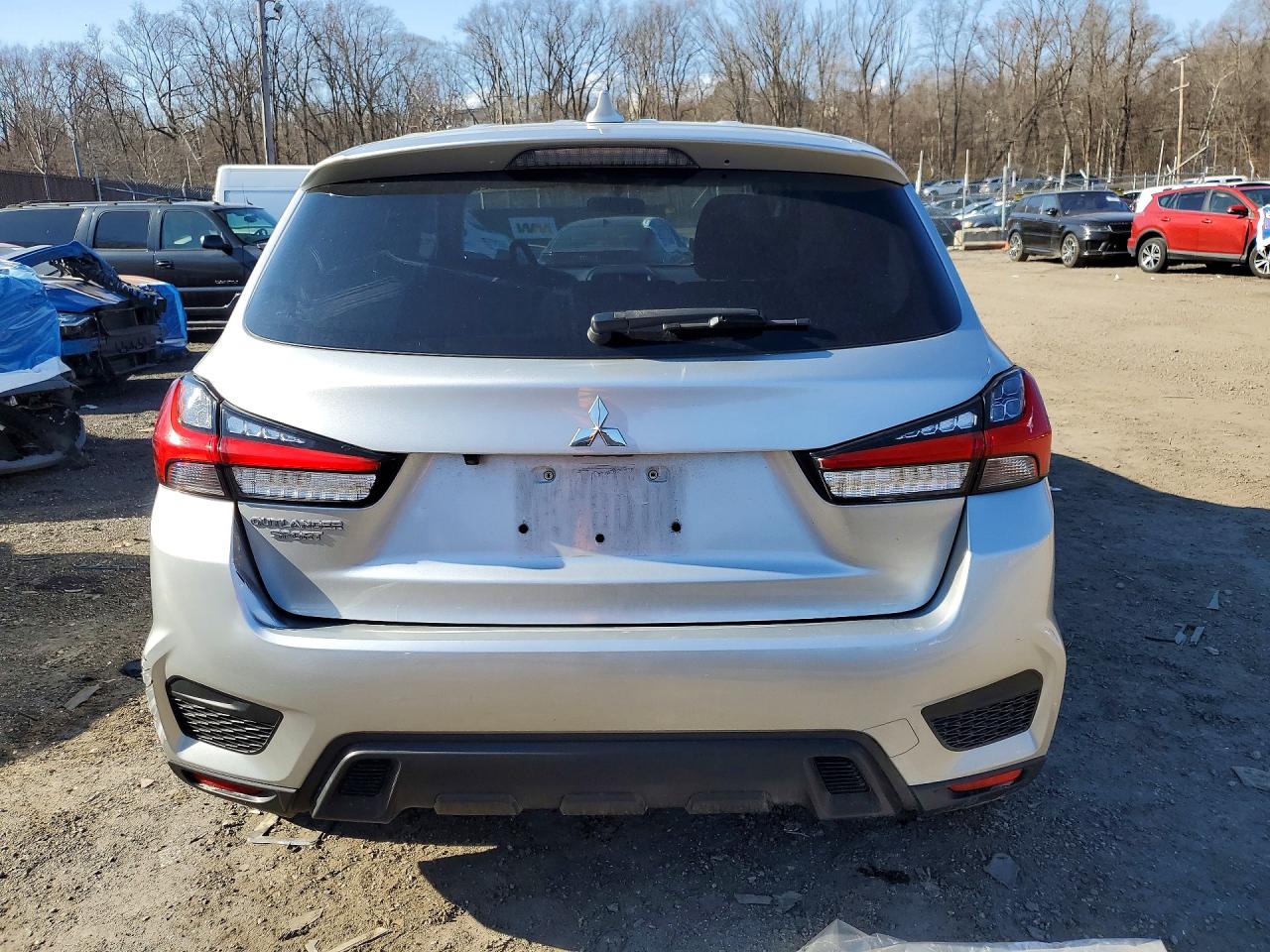 2020 Mitsubishi Outlander VIN JA4AP3AU6LU029402 photo 6