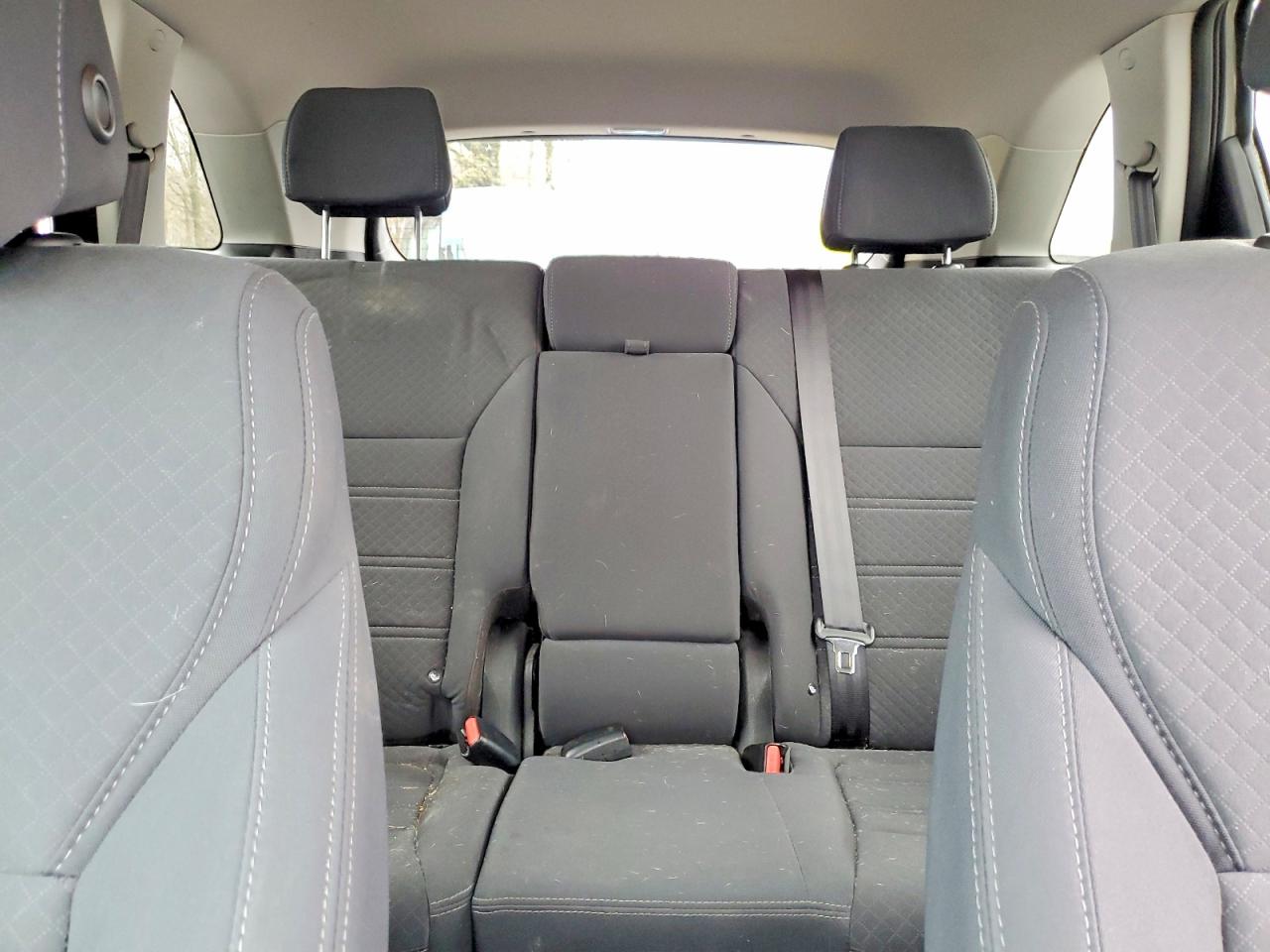 2017 Kia Sorento VIN 5XYPG4A31HG301151 photo 10