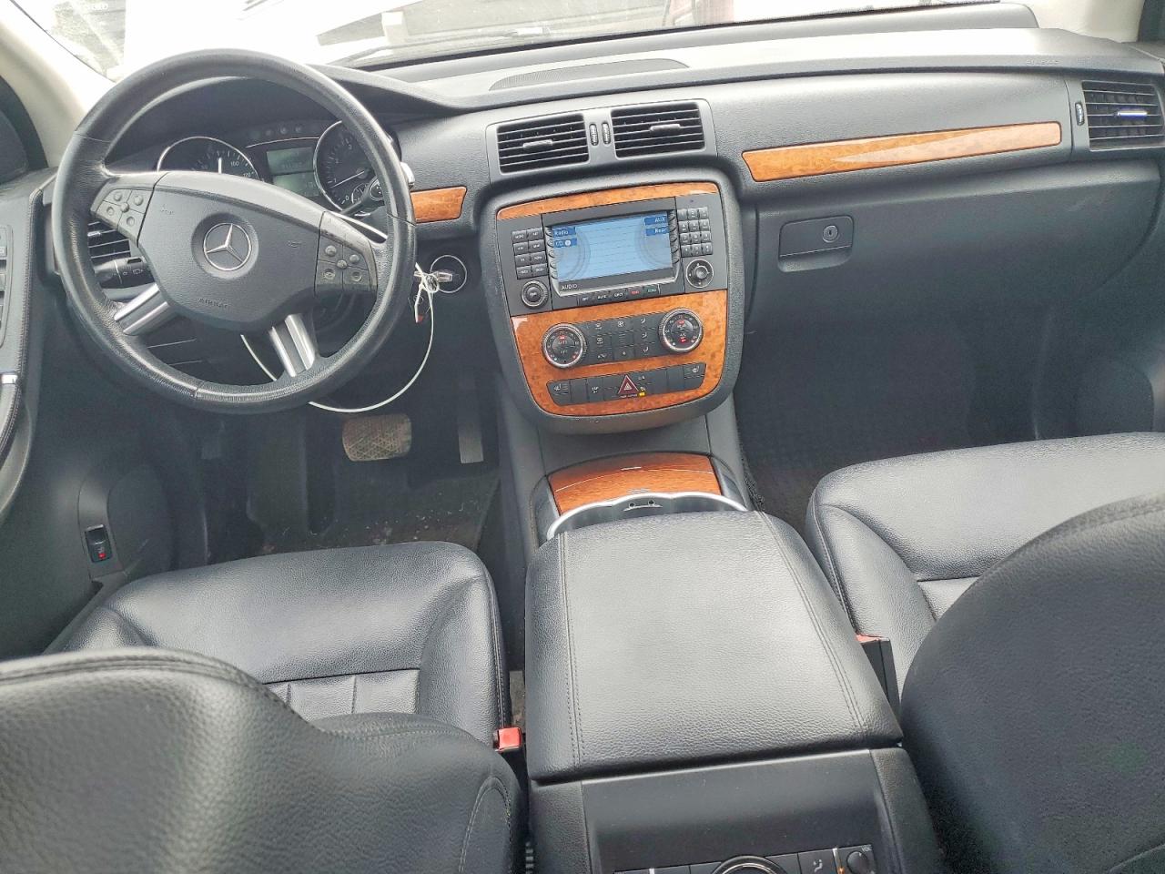 2007 Mercedes-Benz R-class VIN 4JGCB65E77A038503 photo 8