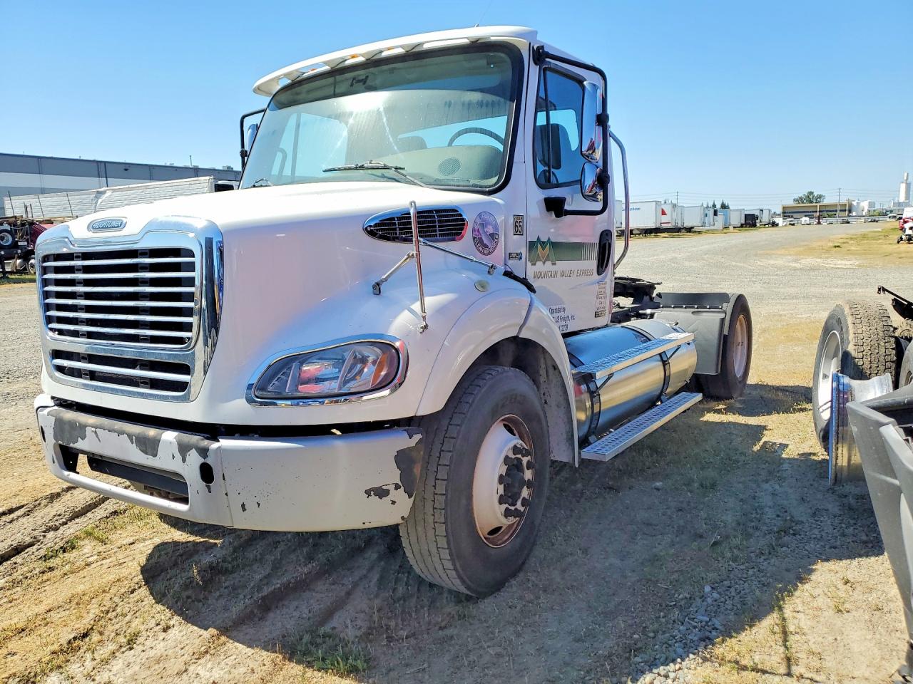 2019 FREIGHTLINER All other VIN 1FUBC4FT9KHLH9243 photo 1