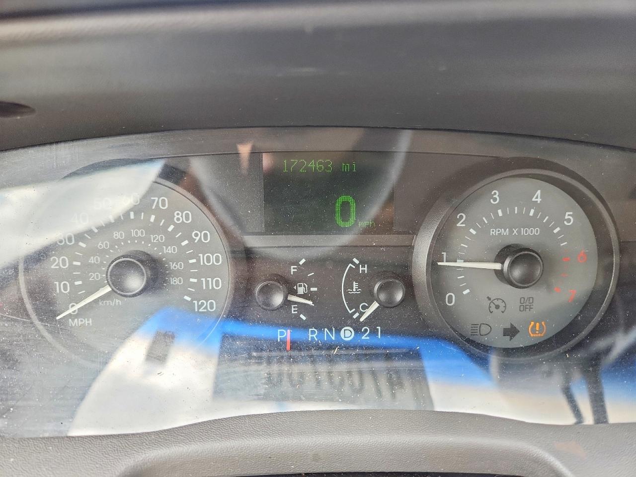 2008 Mercury Grmarquis VIN 2MEFM75V08X612108 photo 9