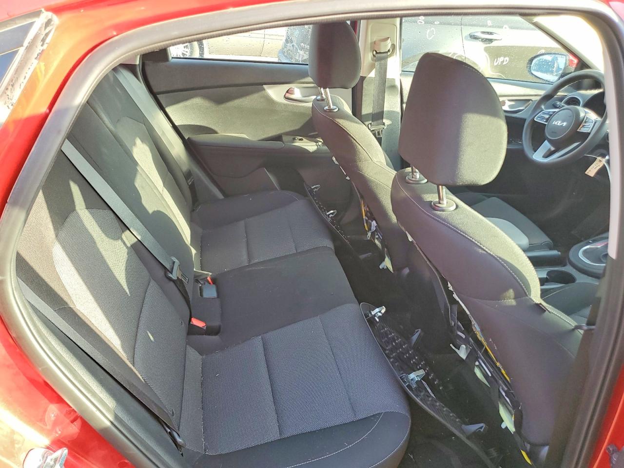 2023 KIA Forte VIN 3KPF24AD7PE657070 photo 10